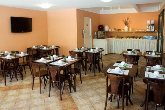 Vicz Hotel Curitiba Exterior photo