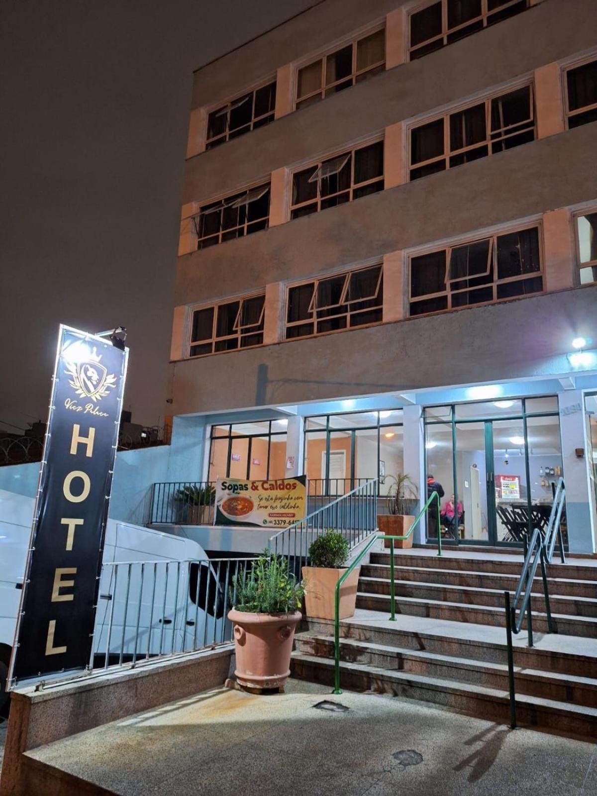 Vicz Hotel Curitiba Exterior photo
